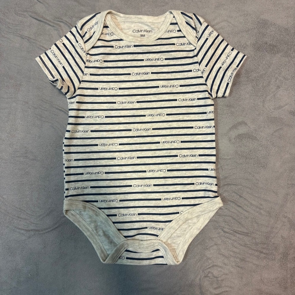 Calvin Klein Striped Bodysuit Short Sleeve Logo Print Infant 18M‎